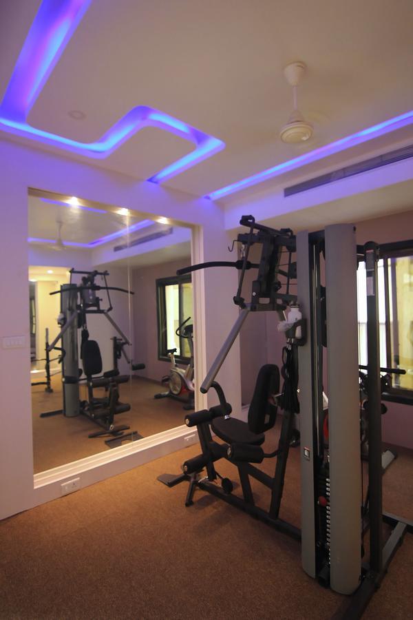 Hotel Sai Dharam Palace 쉬르디 외부 사진